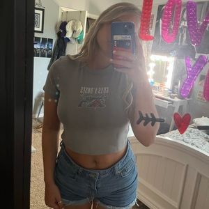 Cotton On guns and roses tee